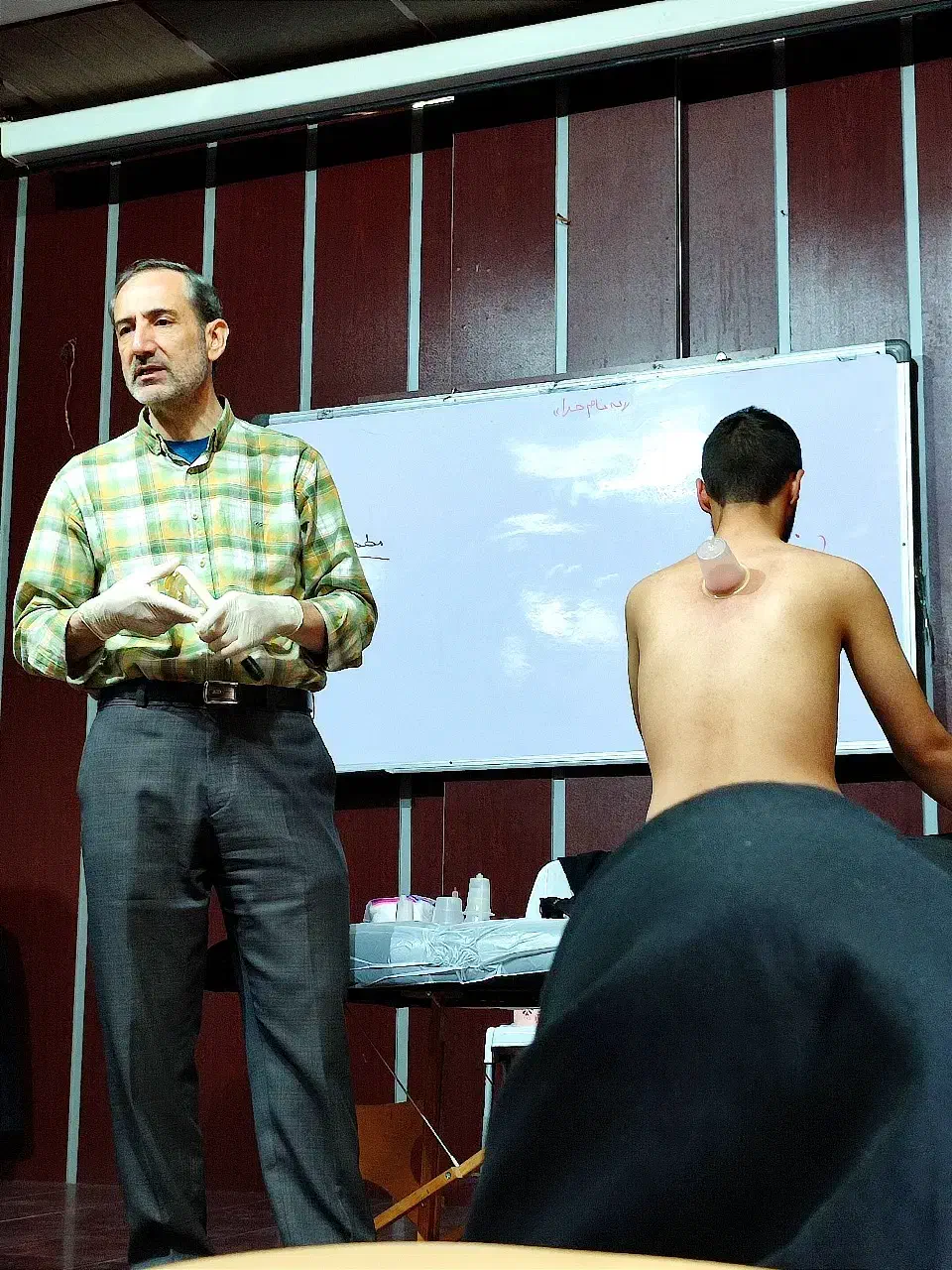 آموزش صفر تا صد حجامت|خدمات آموزشی|صدرا-فارس, باغشهر گلبهار صدرا|دیوار