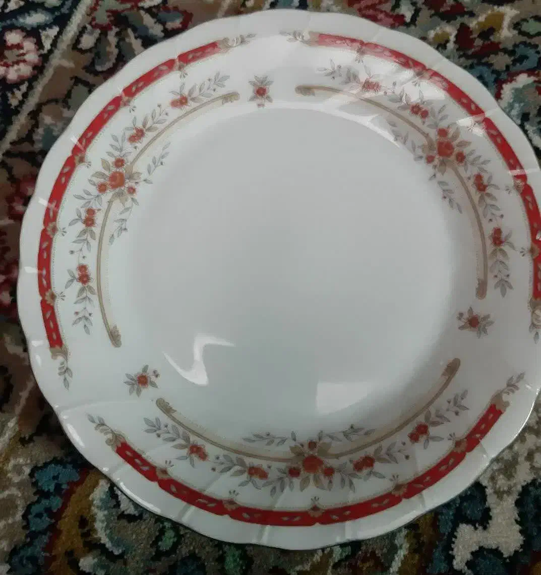 سرویس چینی ۱۲ نفره ژاپنی دلوکس|ظروف سرو و پذیرایی|مشهد, بهارستان|دیوار