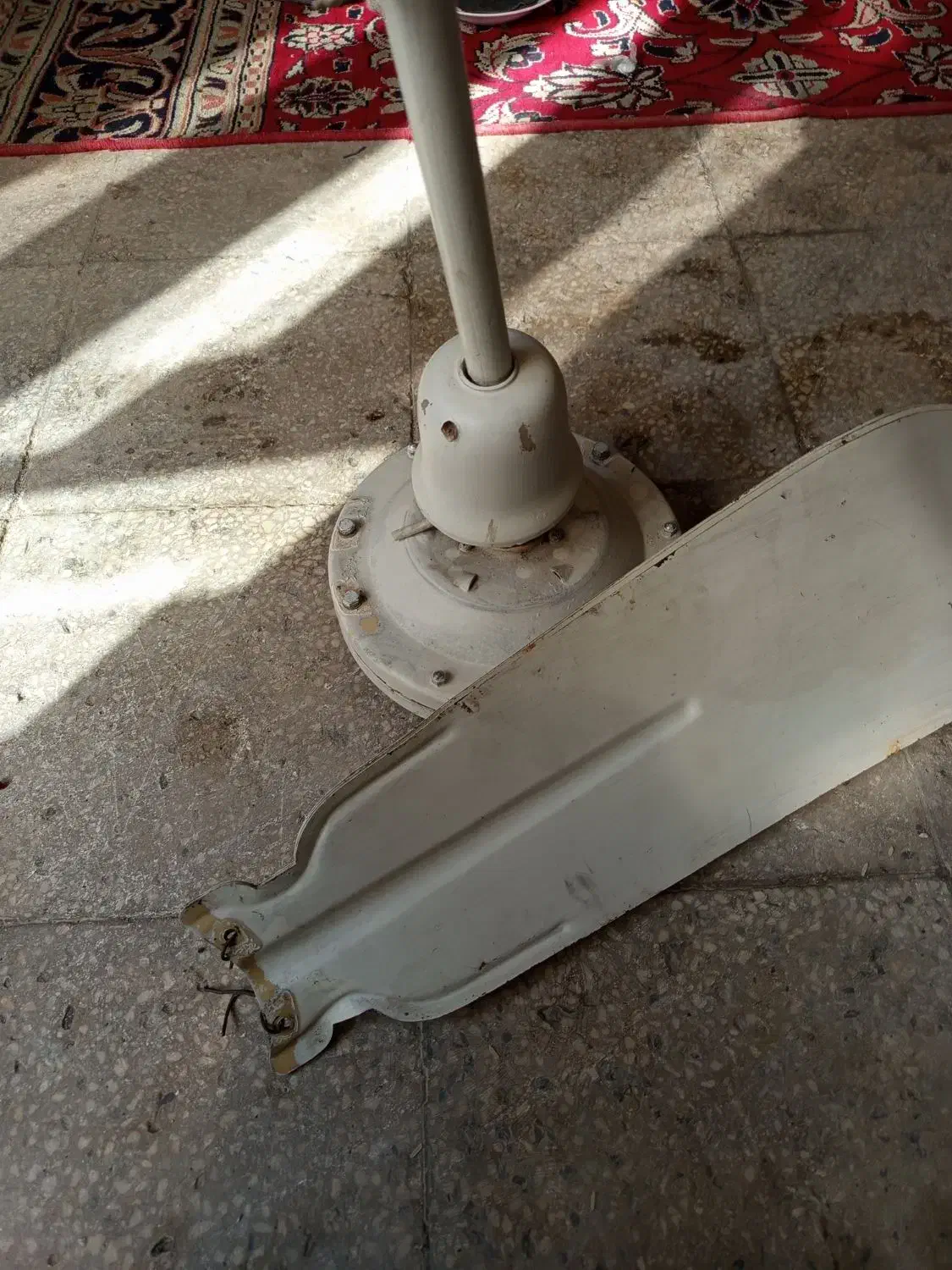 پنکه سقفی ژاپنی|پنکه و تصفیهکنندهٔ هوا|شیراز, سهلآباد|دیوار