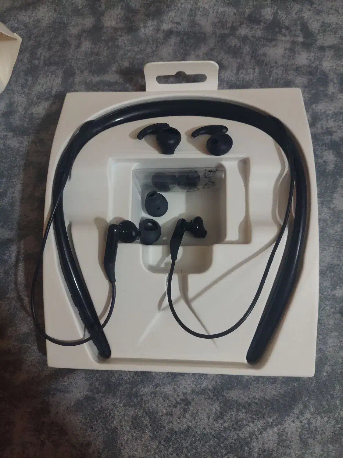 هنزفری level u2|لوازم جانبی موبایل و تبلت|رشت, گلباغ نماز|دیوار