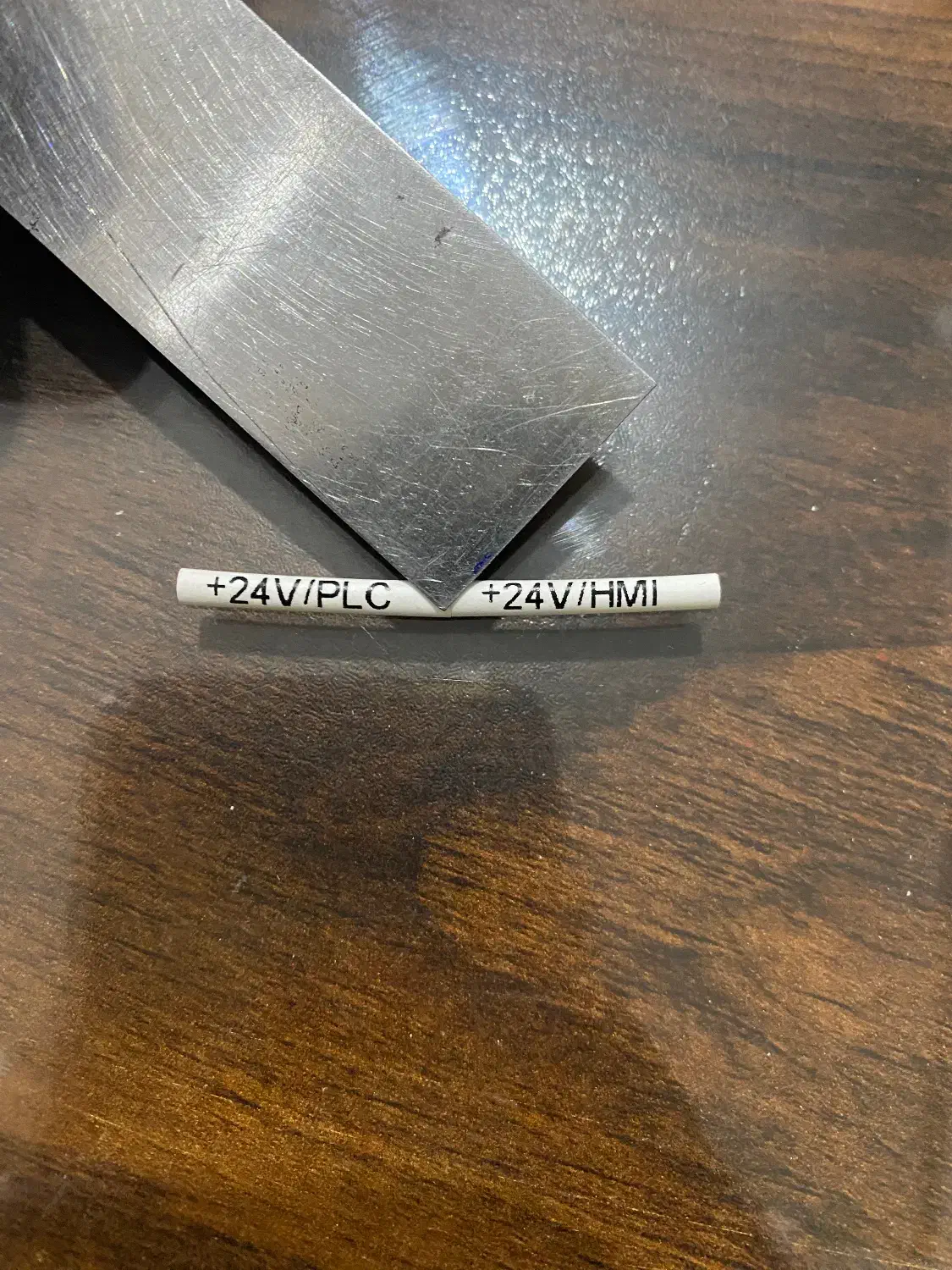 خدمات چاپ شماره سیم تابلو برق|خدمات پیشه و مهارت|الوند, |دیوار