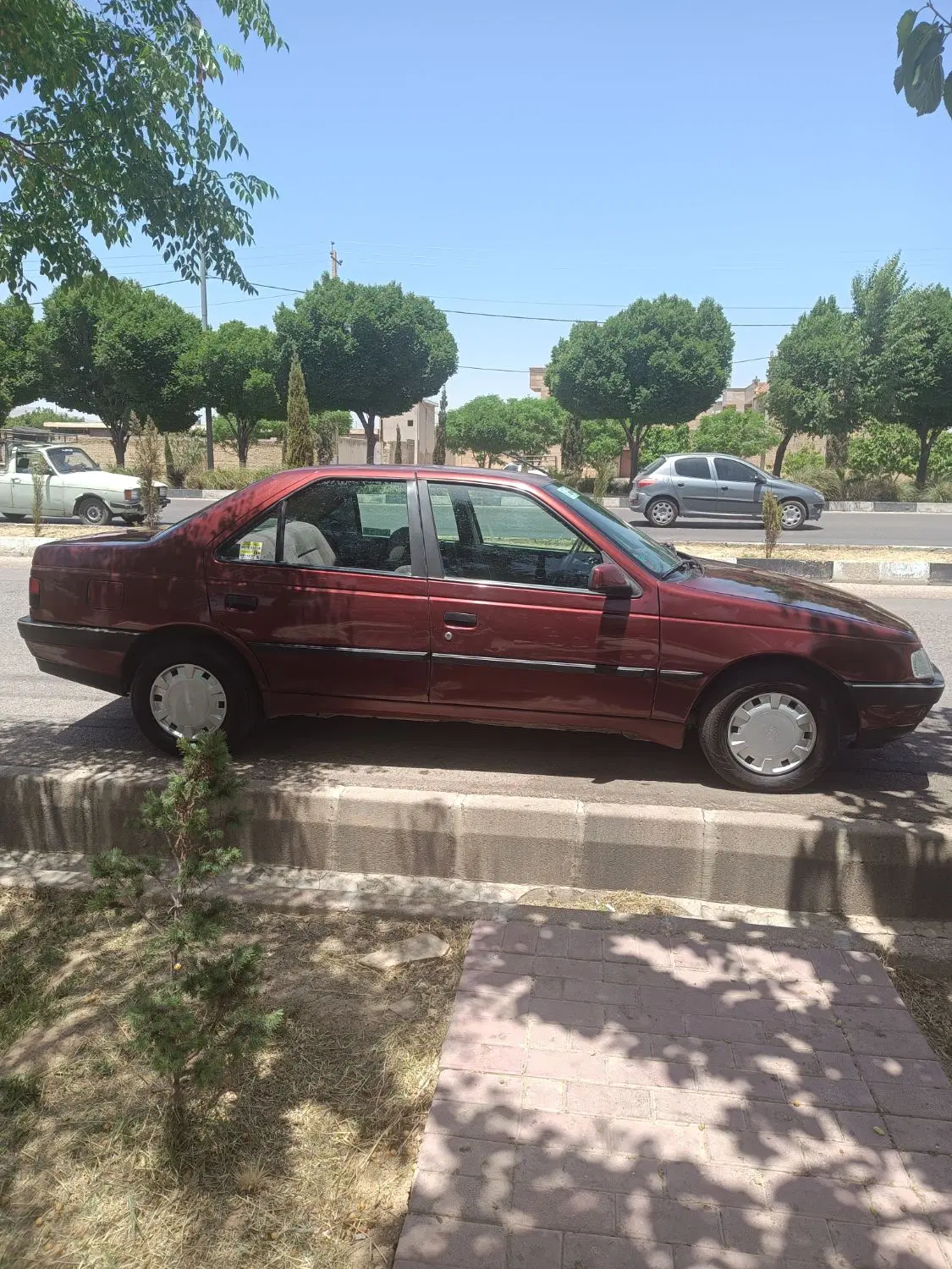 پژو 2000 مدل 80|خودرو سواری و وانت|شیراز, محراب|دیوار