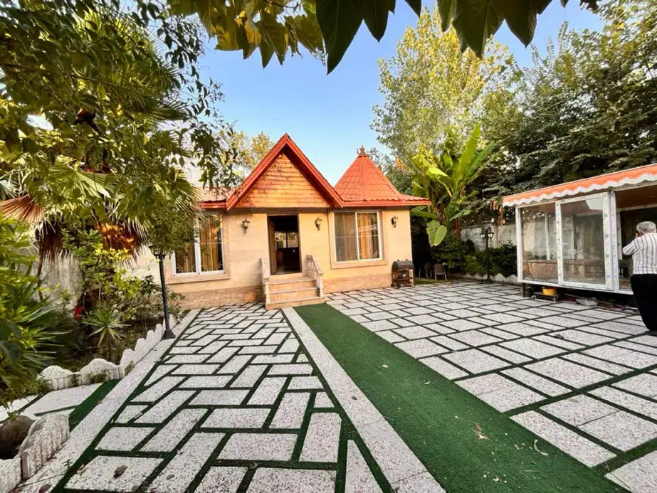 حس خوب و آرامش این ویلا مانند بهشت است|فروش خانه و ویلا|خشکبیجار, |دیوار