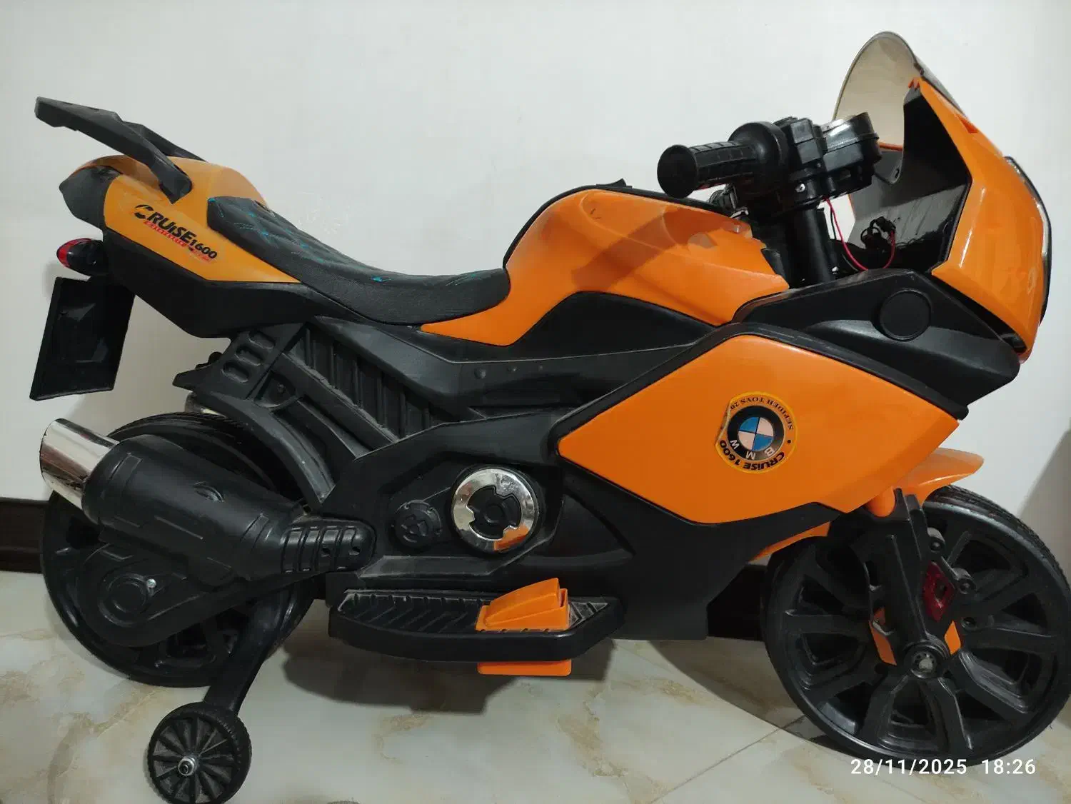 متور شارژی|اسباب‌بازی بچه|تویسرکان, |دیوار