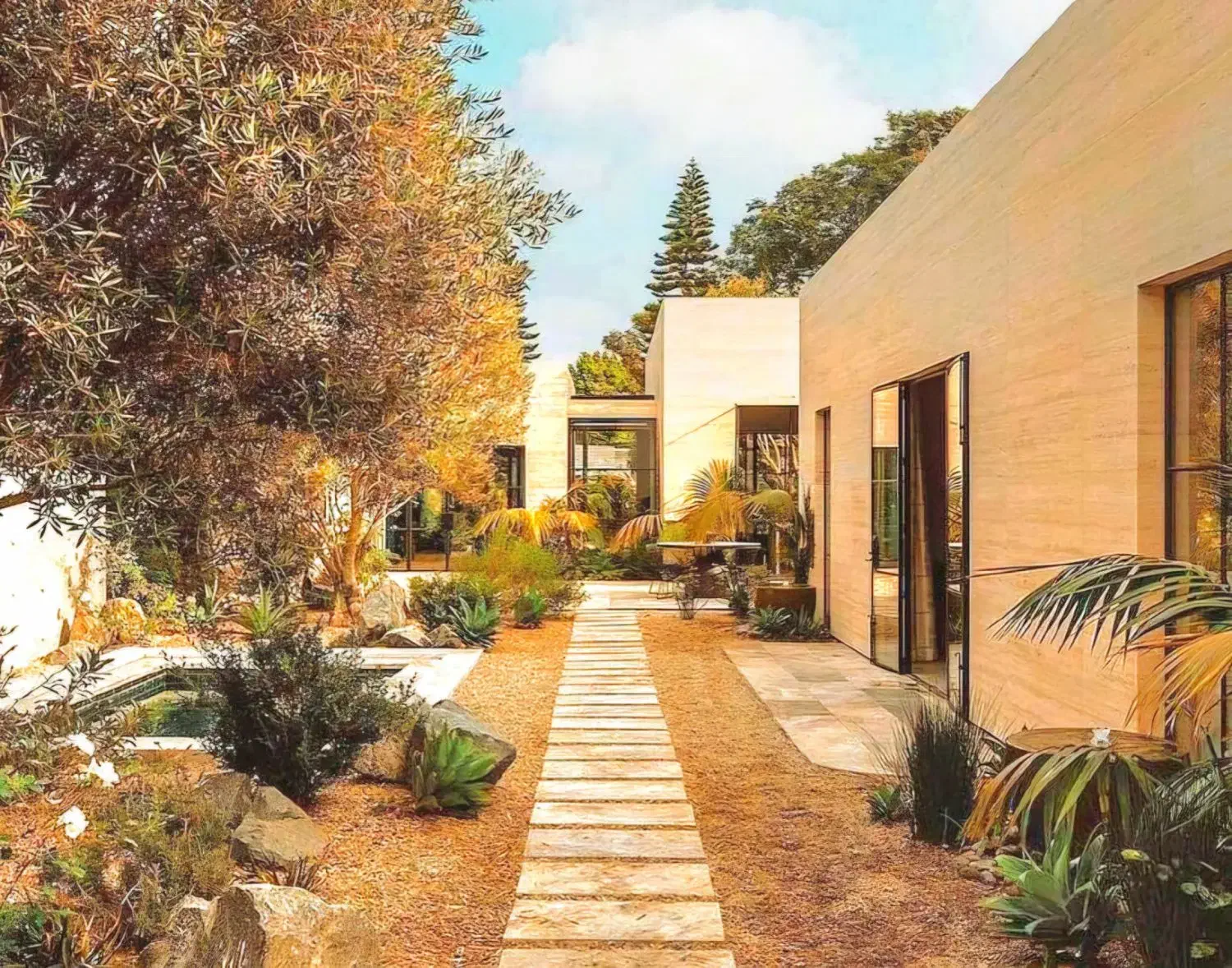 ویلا شهرکی پیداکردی هم مدرن٪هم باغی٪ سند روی میز|فروش خانه و ویلا|آلاشت, |دیوار