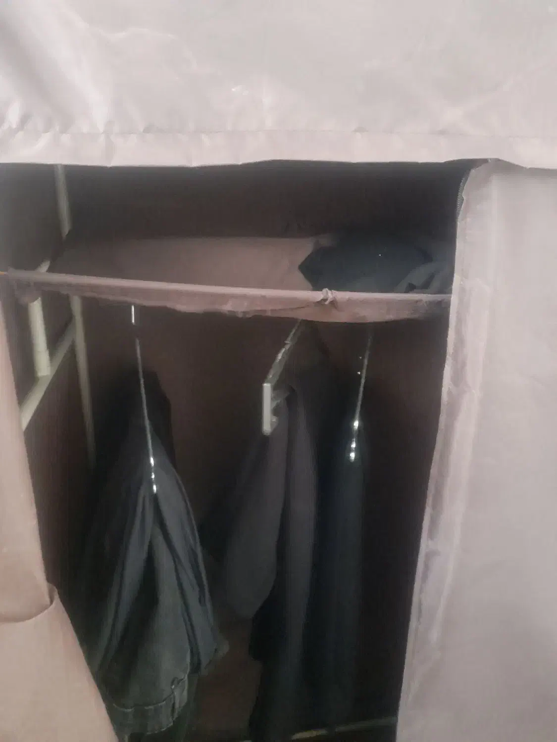 رخت آویز|بندرخت و رختآویز|سرپل ذهاب, |دیوار