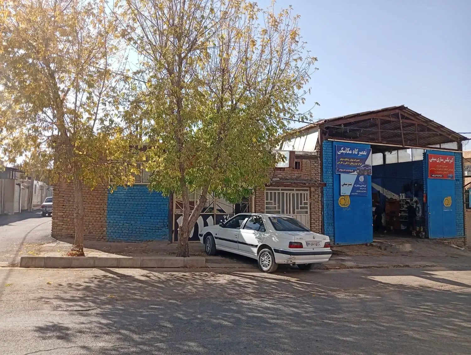 منزل مسکونی و سوله در دهگلان|فروش خانه و ویلا|دهگلان, |دیوار