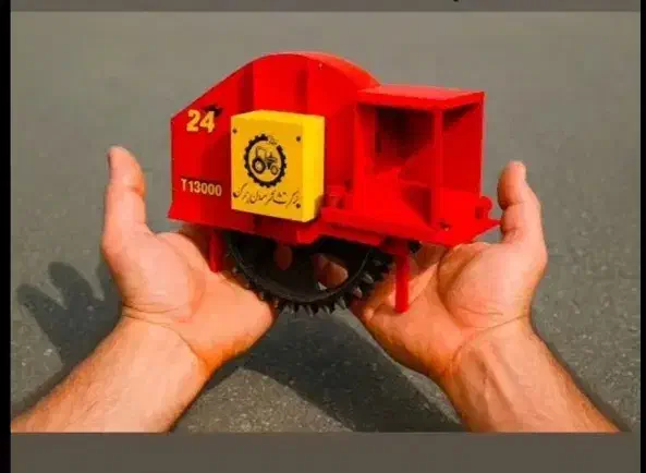 ترنچر خراسان بزرگ دارای سرند فروش اقساطی|خدمات پیشه و مهارت|سراب میمه, |دیوار