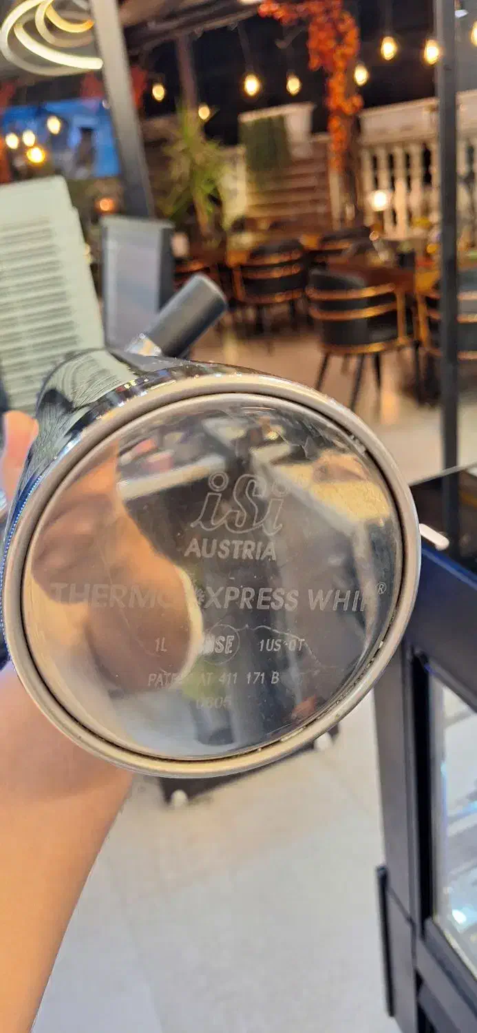 یک سری وسایل کافه میز و صندای گل خامه زن|کافیشاپ و رستوران|کرمانشاه, |دیوار