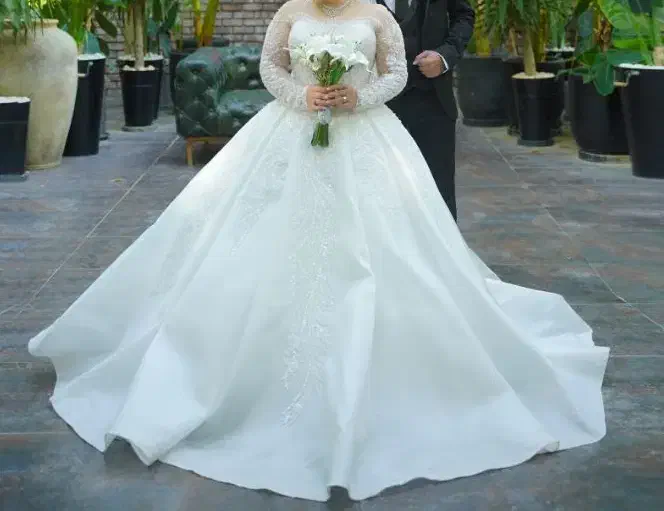 لباس عروس|لباس|شیراز, شهرک گلها|دیوار