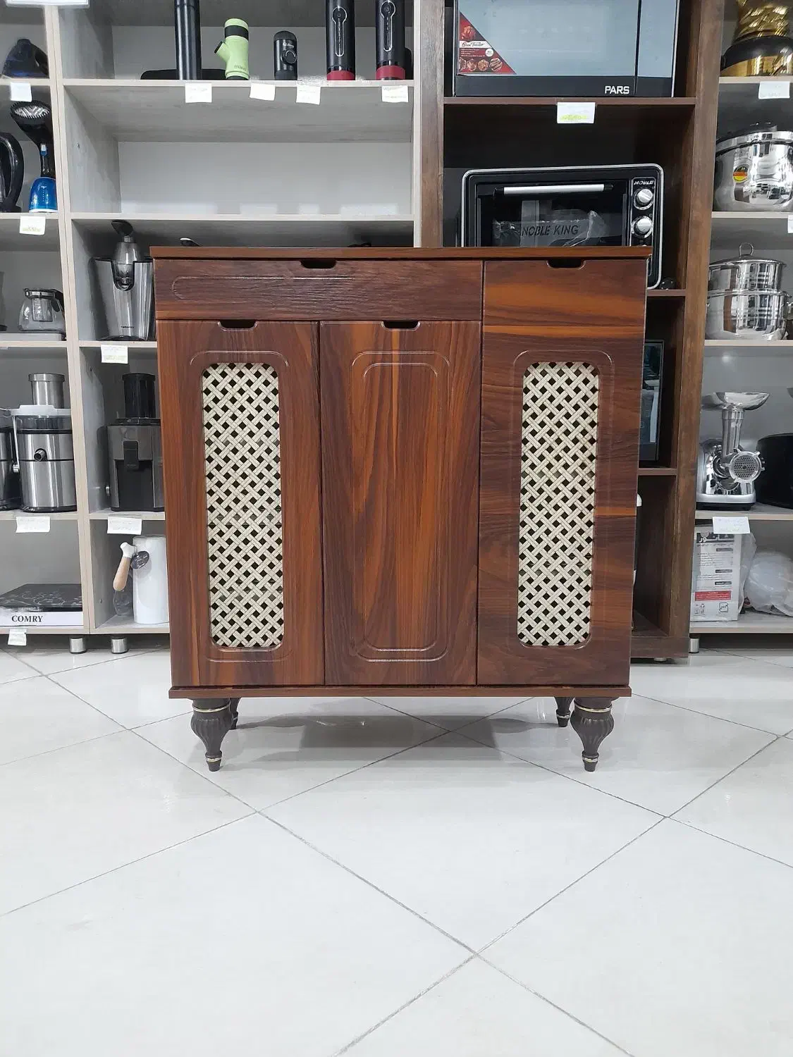 جاکفشی ۳ درب مدل حصیری * اثاث مارکت|جاکفشی، کمد، دراور|سیرجان, |دیوار