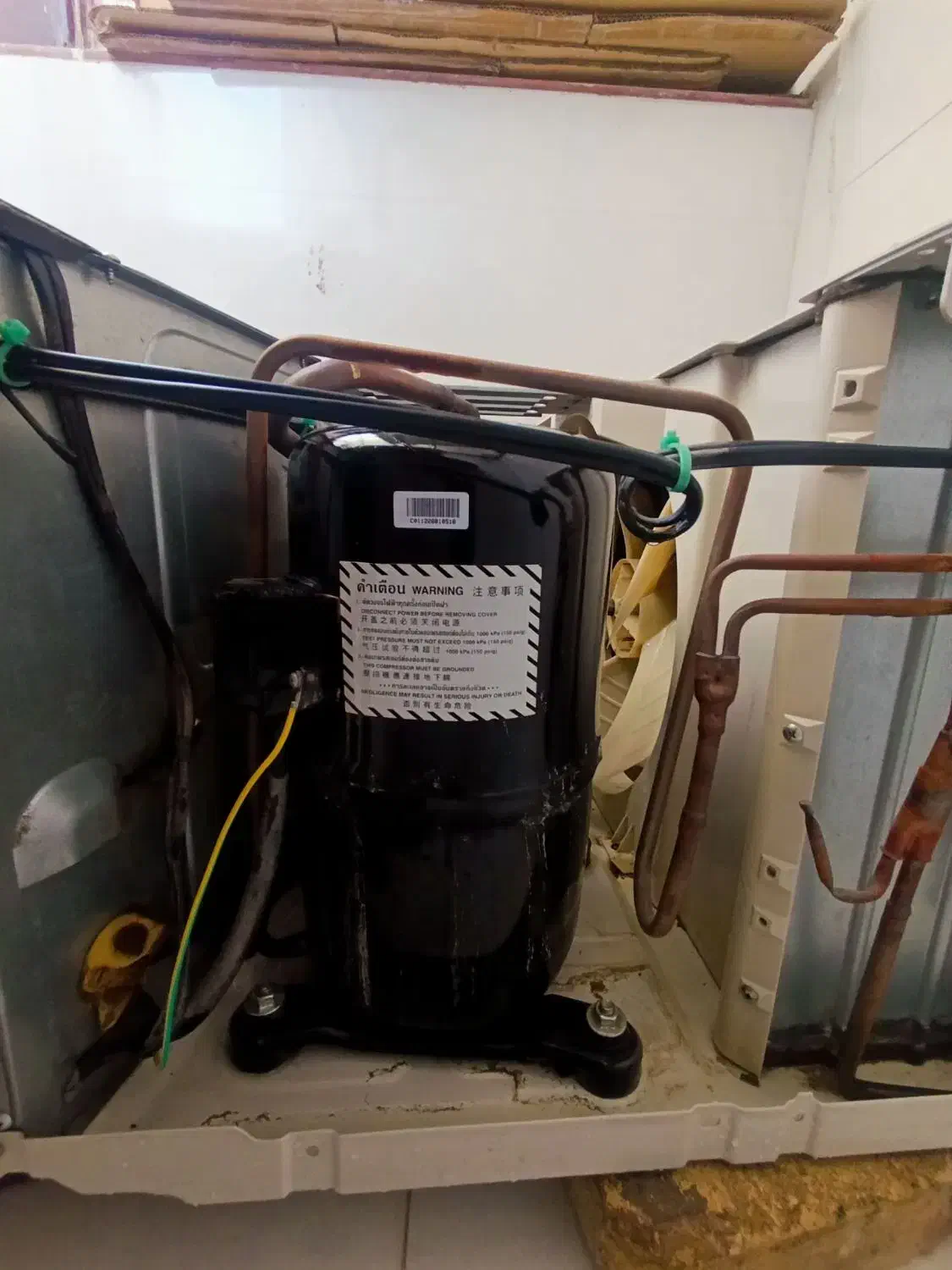 کولرگازی پنجره ای۱۸۰۰۰ گری|کولر گازی و فن‌کوئل|حاجی آباد, |دیوار