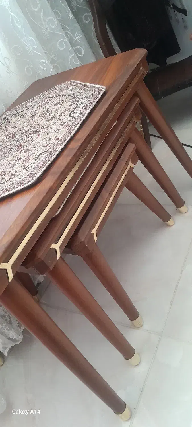 عسلی|مبلمان خانگی و میز عسلی|ایوان, |دیوار