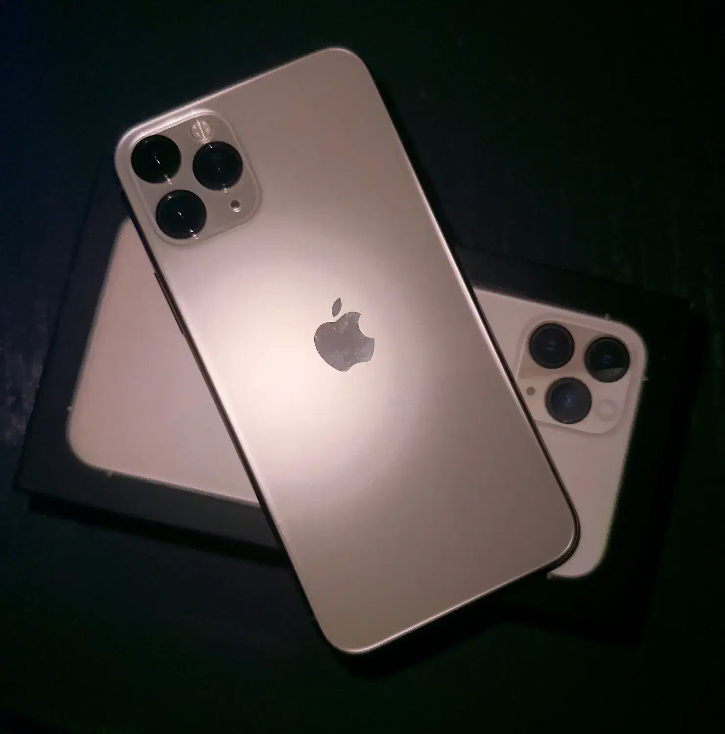 11pro256|موبایل|مشهد, نیروی هوایی|دیوار