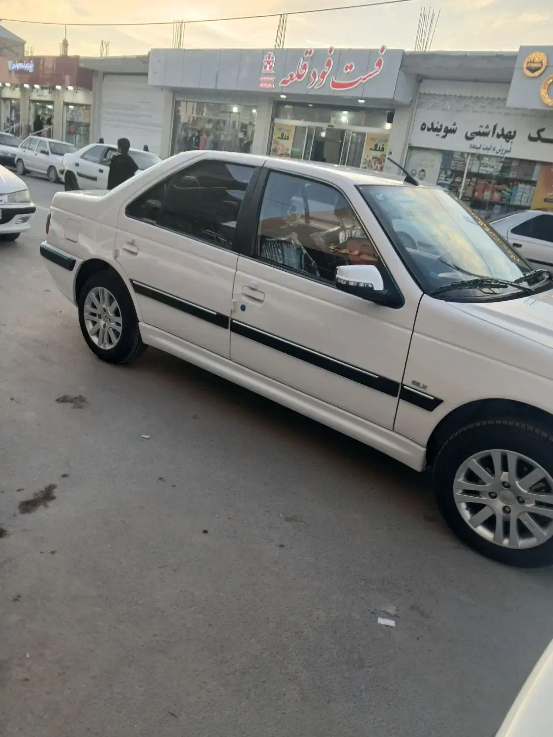 پارس تمام فول سفارشی ۴۰۳سیمی|خودرو سواری و وانت|سراوان, |دیوار