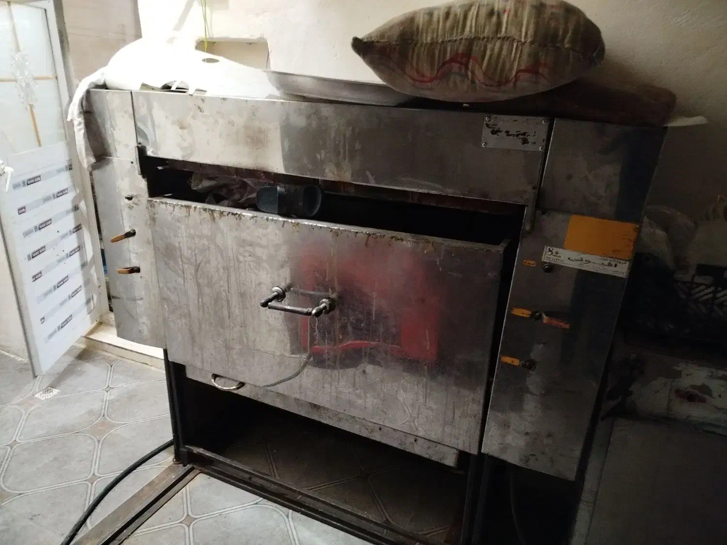 فروش وسایل رستوران|کافی‌شاپ و رستوران|فلارد, |دیوار