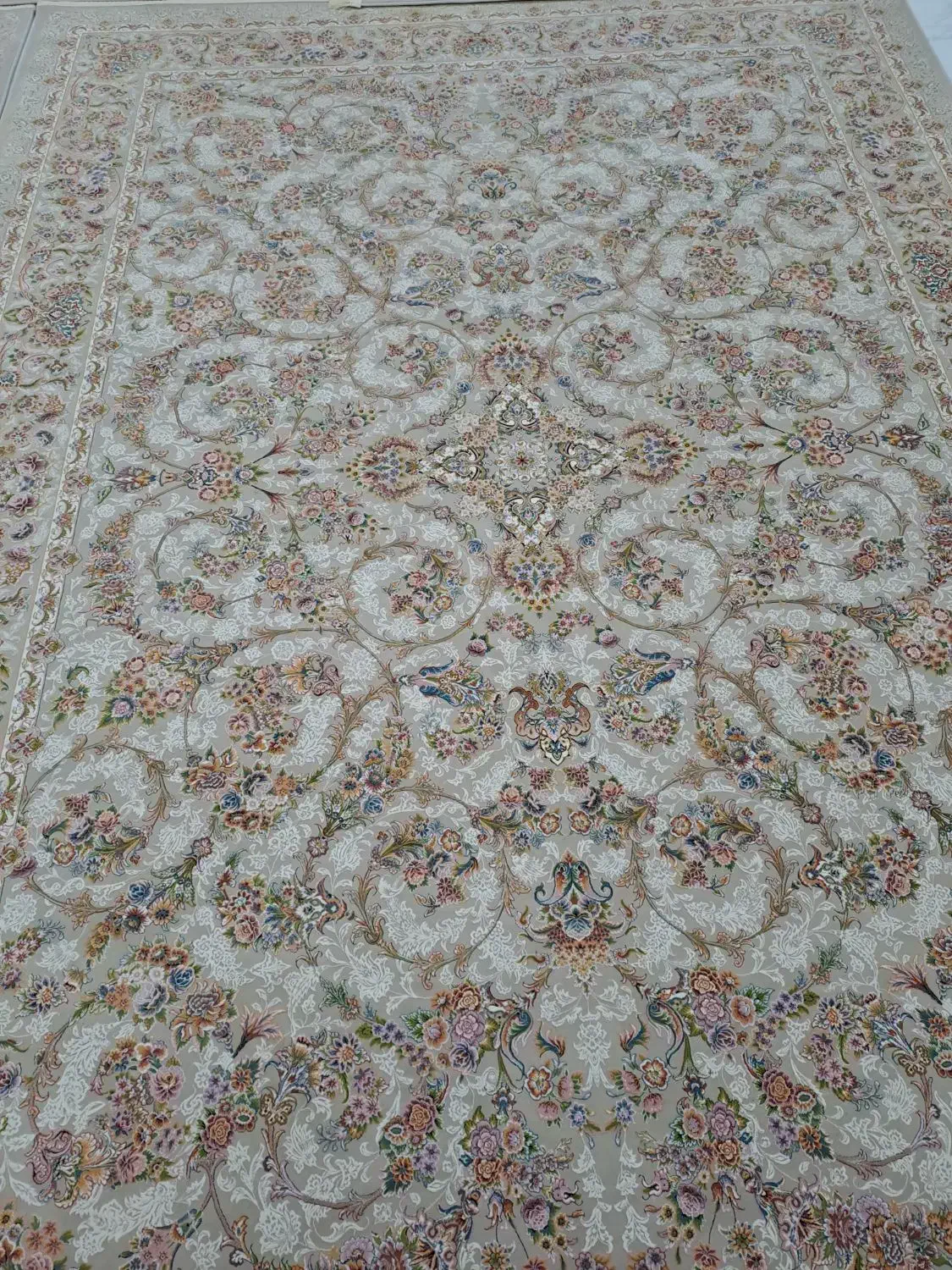 فرش ۱۲۰۰ شانه|فرش|همدان, |دیوار