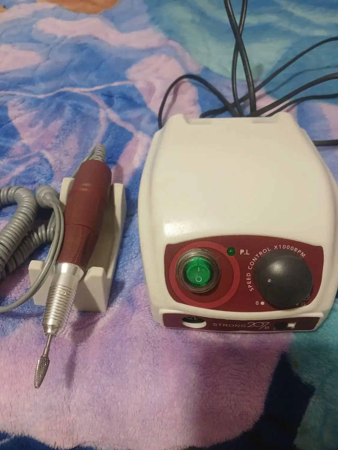 وسایل کاشت ناخن|آرایشگاه و سالن‌های زیبایی|صدرا-فارس, فاز ۱|دیوار