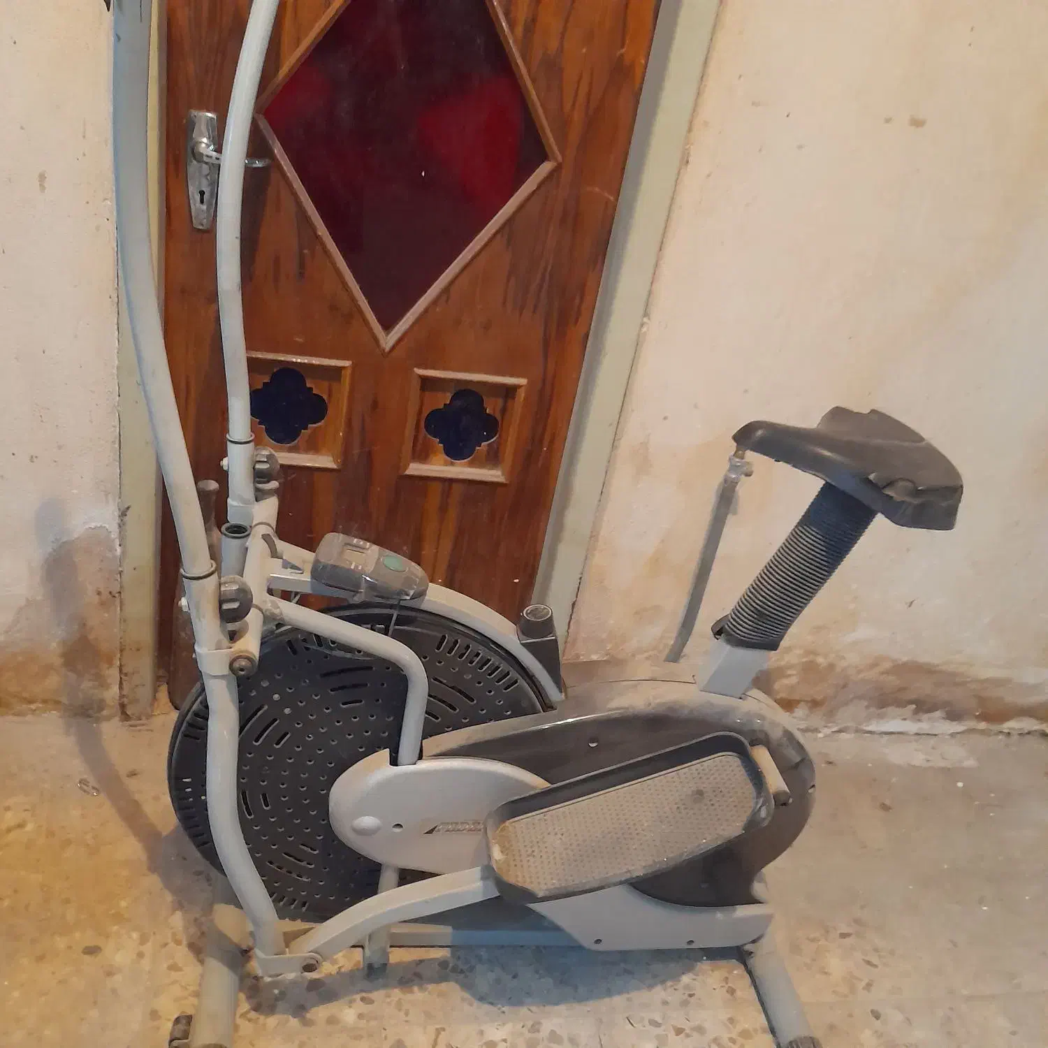 دوچرخه ثابت|تجهیزات ورزشی|کرمانشاه, |دیوار