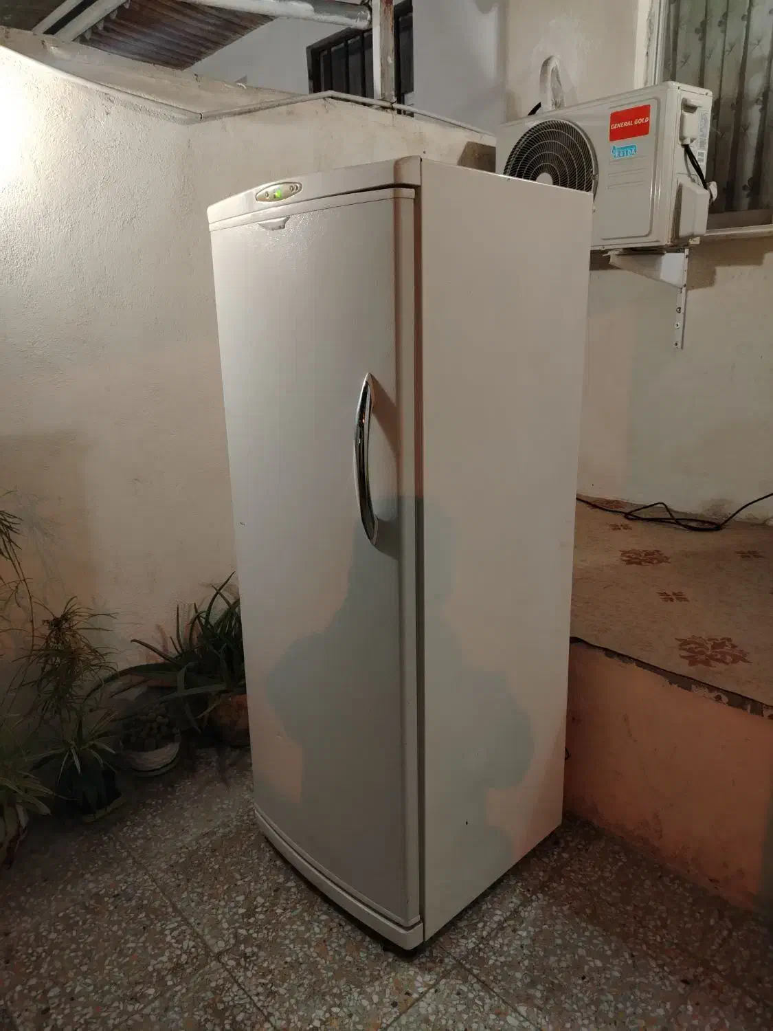 یخچال تمام فریز پارس خیلی تمیز، بدون خط و خش|یخچال و فریزر|رشت, شهرک پارس خزر|دیوار