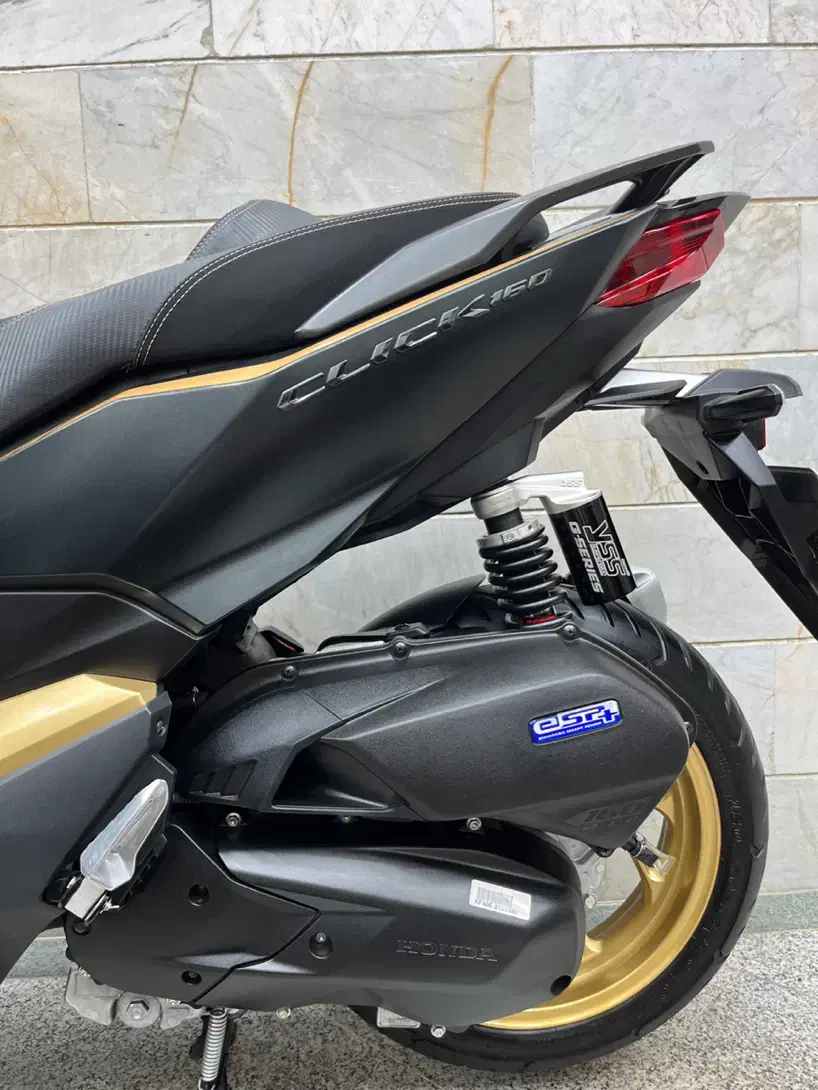 هوندا کلیک 160 تایلند اسپشیال فول ABS درحدخشک 1403|موتورسیکلت|تهران, منیریه|دیوار