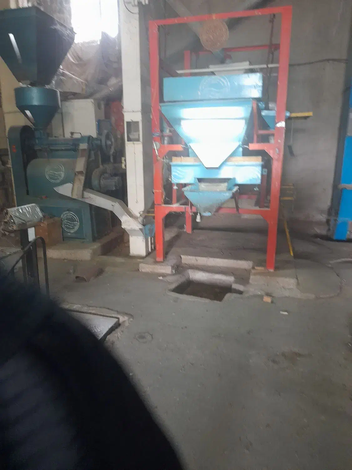 فروش کارخانه برنجکوبی لوکیشن بر اصلی|فروش دفتر صنعتی، کشاورزی، تجاری|شفت, |دیوار