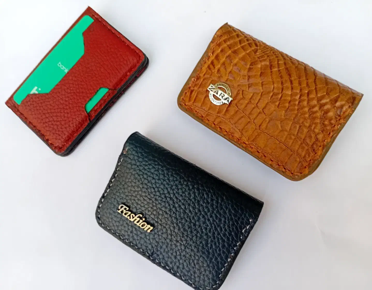 جاکارتی چرم طبیعی (بزی،گاوی)دستدوز|کیف، کفش، کمربند|اصفهان, رکن الدوله شرقی|دیوار