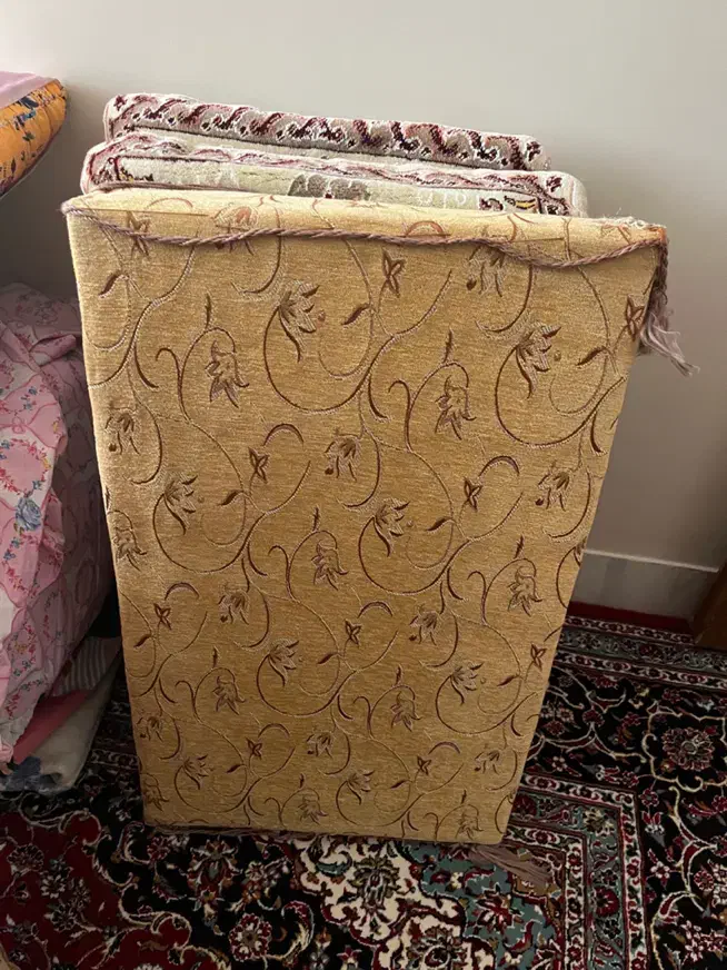 متکا|رختخواب، بالش، پتو|اصفهان, ارداجی|دیوار