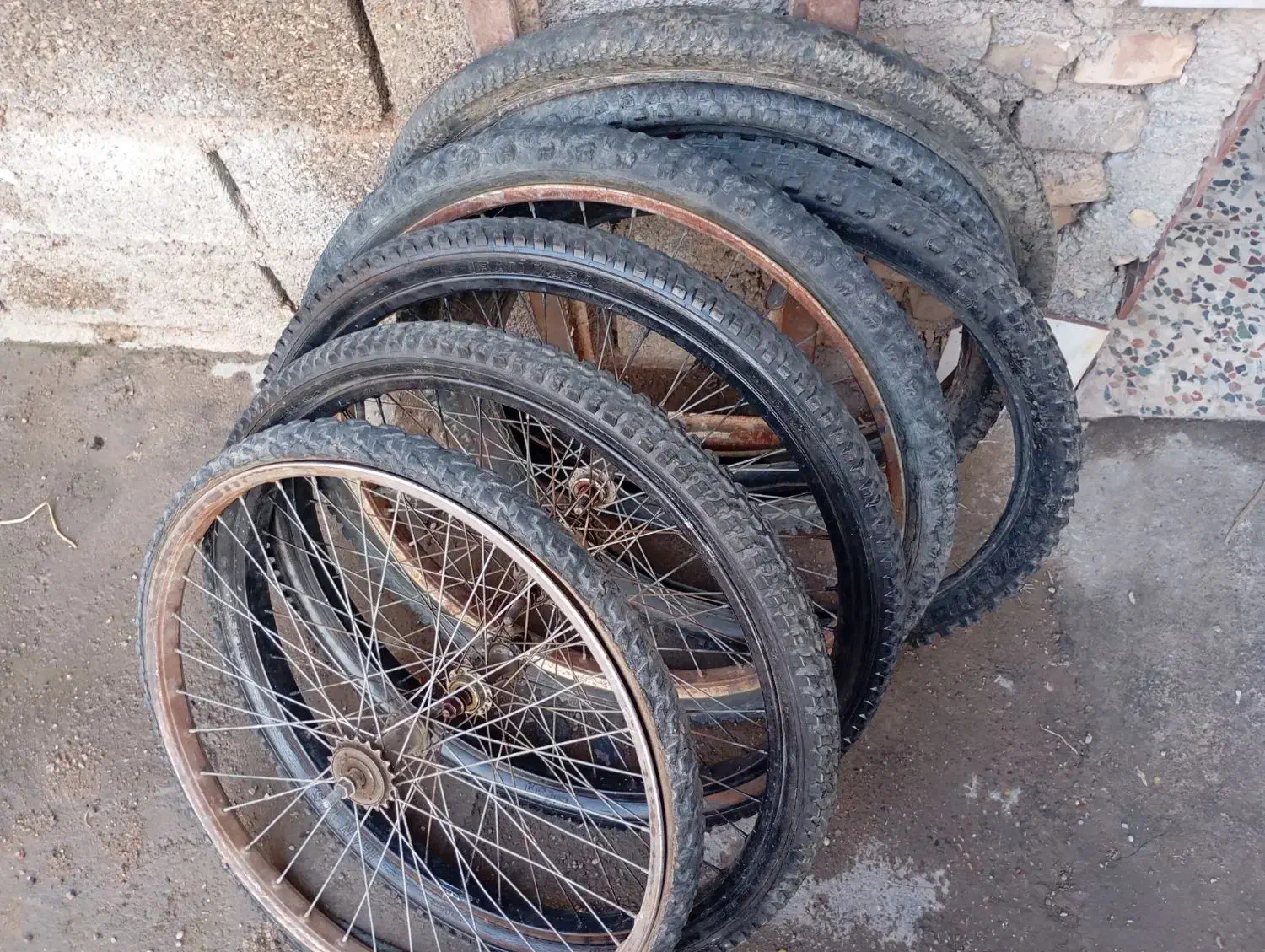 انواع رینگ وتایر موتور ودوچرخه|دوچرخه، اسکیت، اسکوتر|شوش, |دیوار