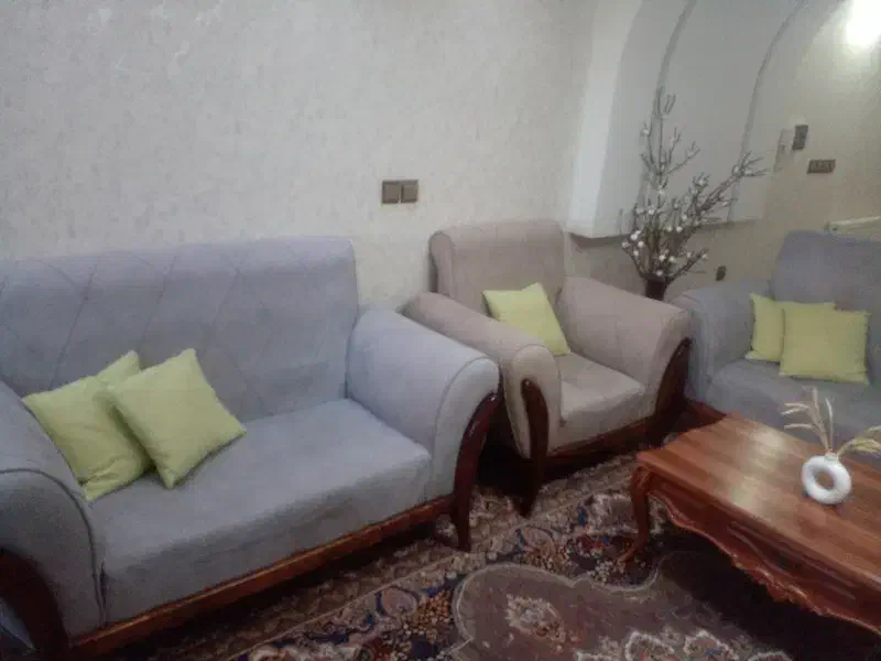 مبل|مبلمان خانگی و میز عسلی|شاهین‌شهر, فردوسی|دیوار