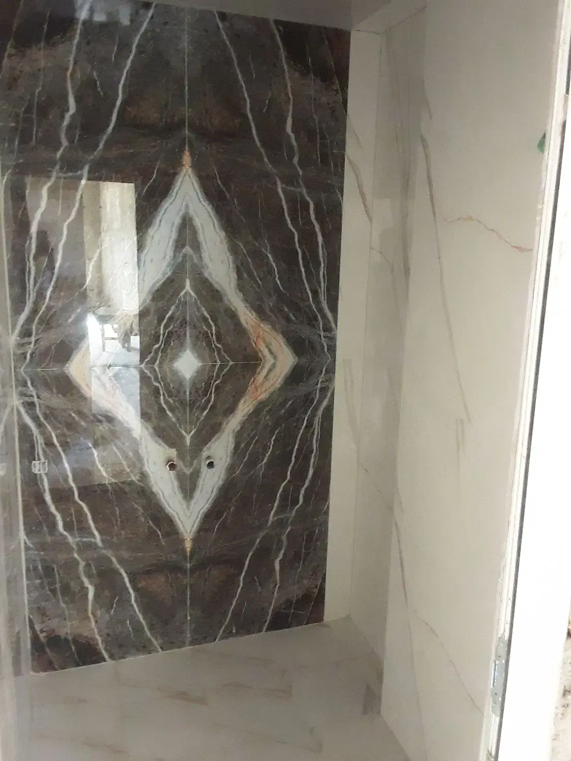 کاشی و سرامیک کاری|خدمات پیشه و مهارت|شهرکرد, |دیوار