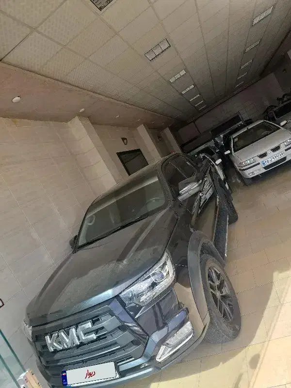 کی ام سی T8|خودرو سواری و وانت|فولادشهر, سایت صنعتی کاوه|دیوار