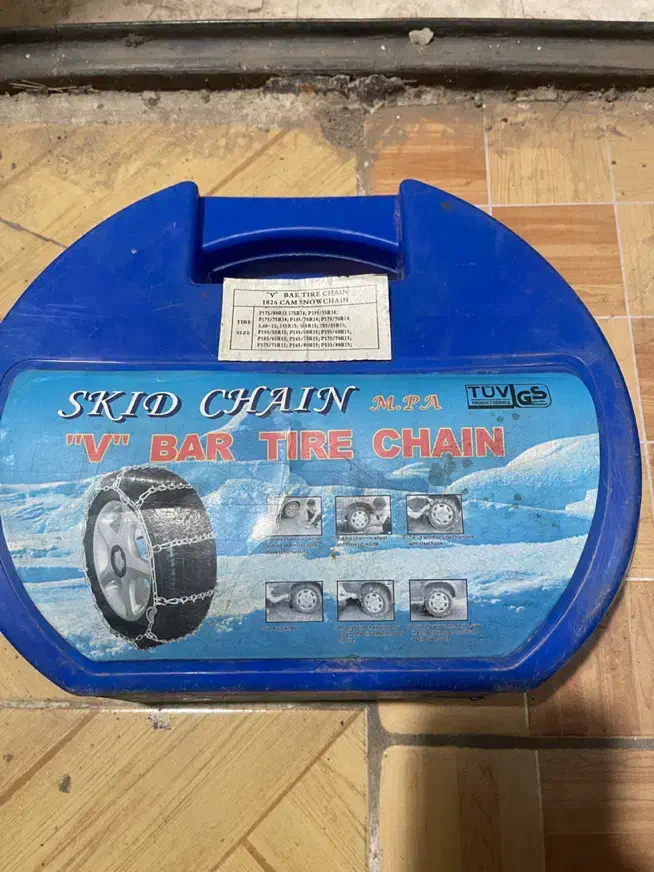 زنجیر چرخ|ابزارآلات|محمدیه-قزوین, |دیوار