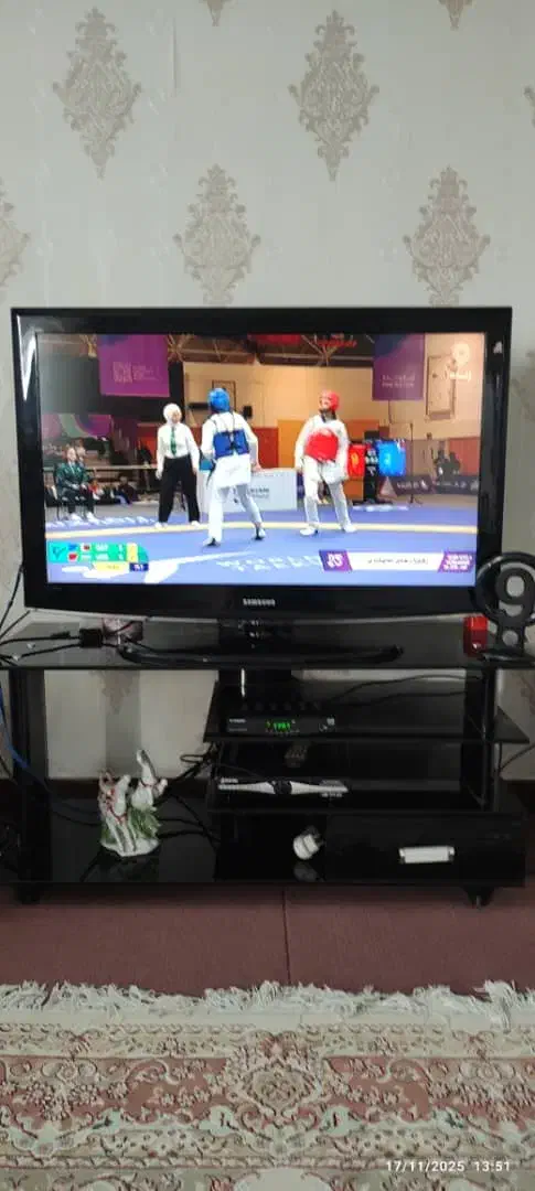 ال سی دی ۴۳ اینچ سامسونگ|تلویزیون و پروژکتور|گرگان, |دیوار