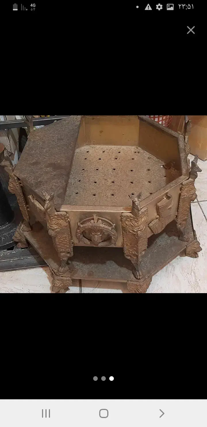 منقل برنجی|کلکسیون اشیاء عتیقه|اصفهان, ارغوانیه|دیوار