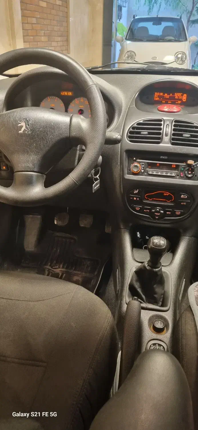 پژو اس دی وی ۸|خودرو سواری و وانت|رشت, بلوار گیلان|دیوار