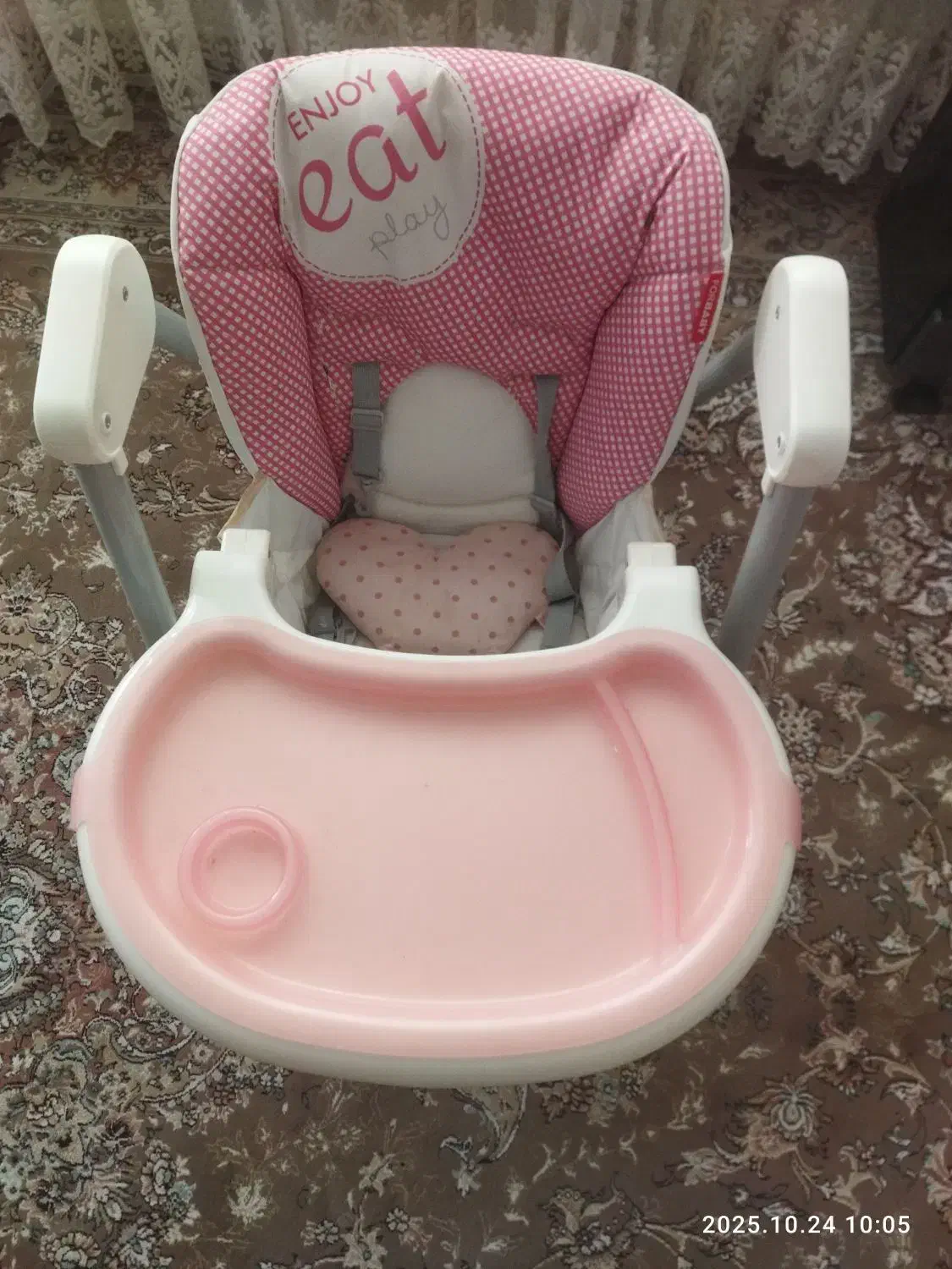 یک صندلی چرخدار کودک و دو عدد دسته بازی سالم|اسباب و اثاث بچه|سبزوار, قصبه غربی|دیوار