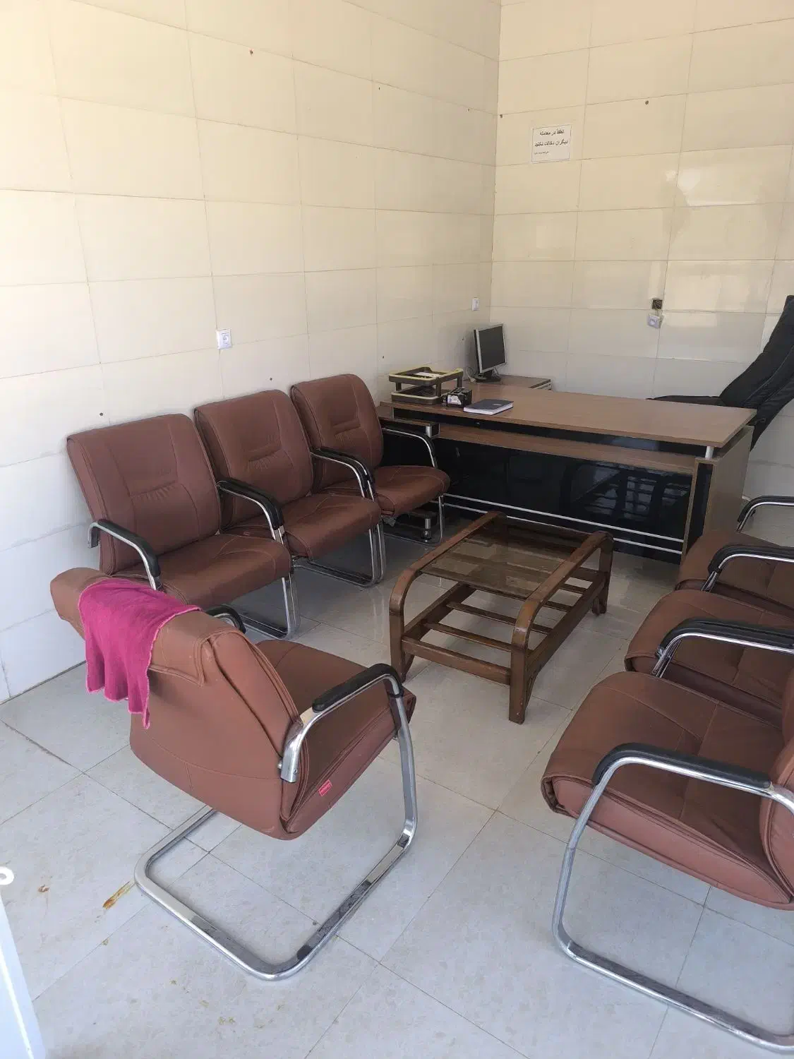 میز وصندلی نو|مبلمان اداری|خرمآباد, |دیوار