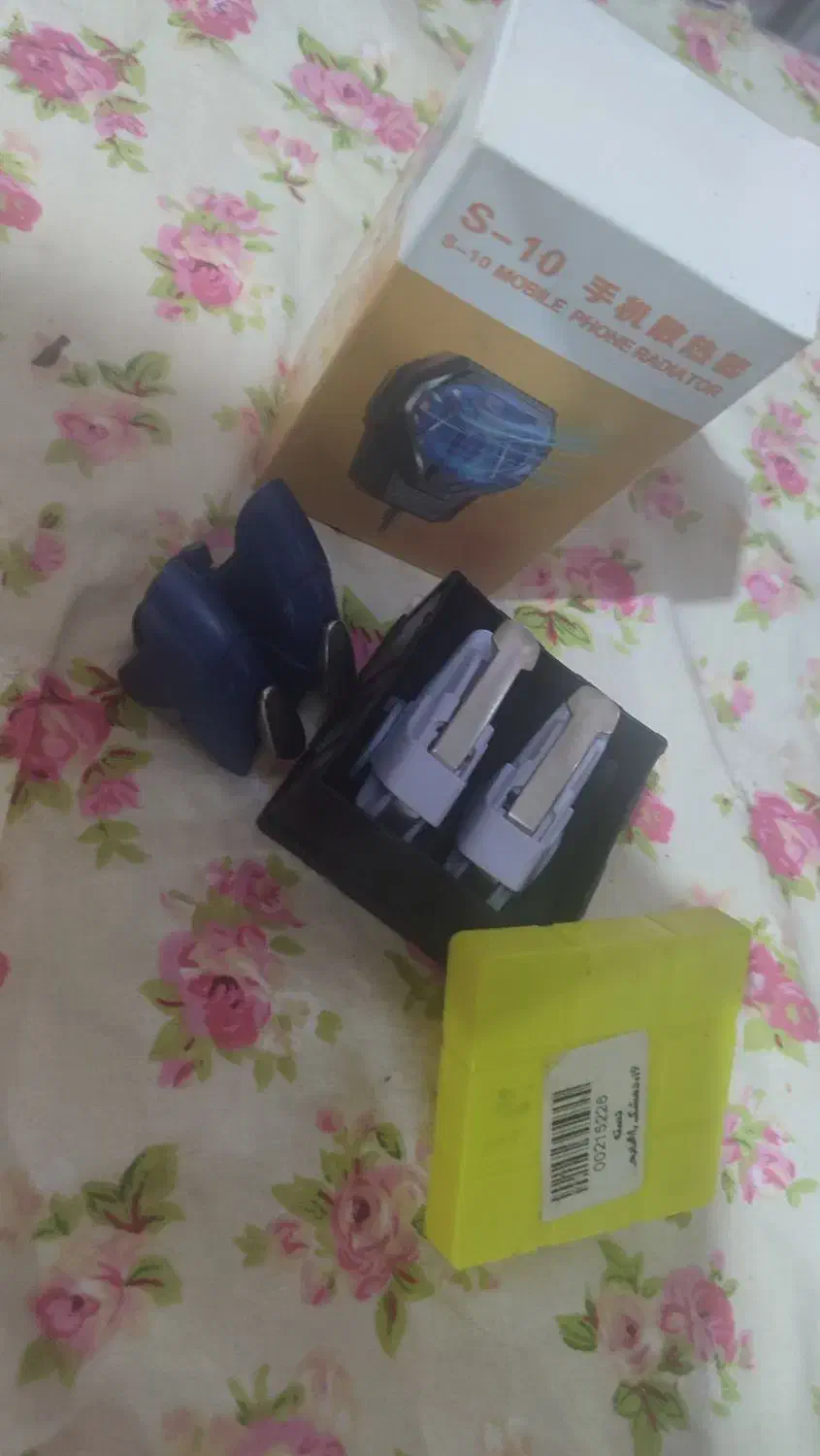 لوازم گیمینک برای موبایل|لوازم جانبی موبایل و تبلت|لاهیجان, آهندان|دیوار