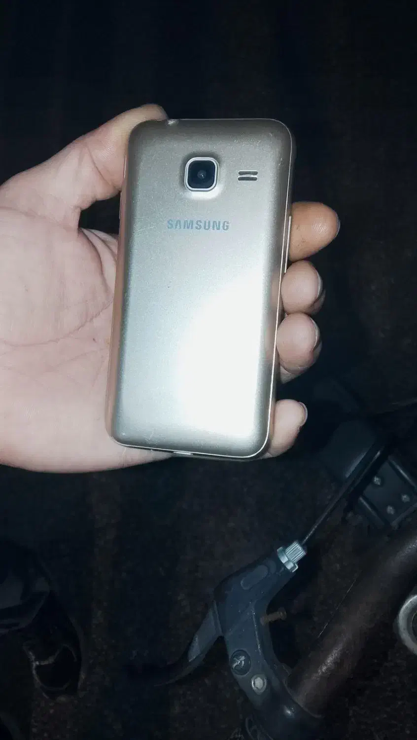 گوشی سامسونگ مدلj105|موبایل|رودسر, |دیوار