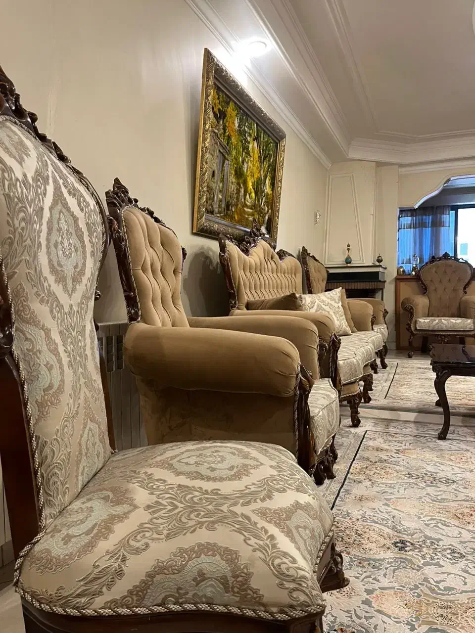 فروش فوری مبل و میز ناهار خوری تمام چوب راش|مبلمان خانگی و میز عسلی|تهران, صادقیه|دیوار