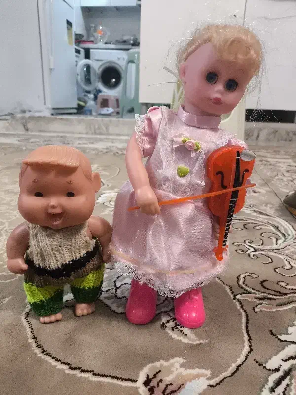 عروسک|اسباب‌بازی بچه|قم, پردیسان|دیوار