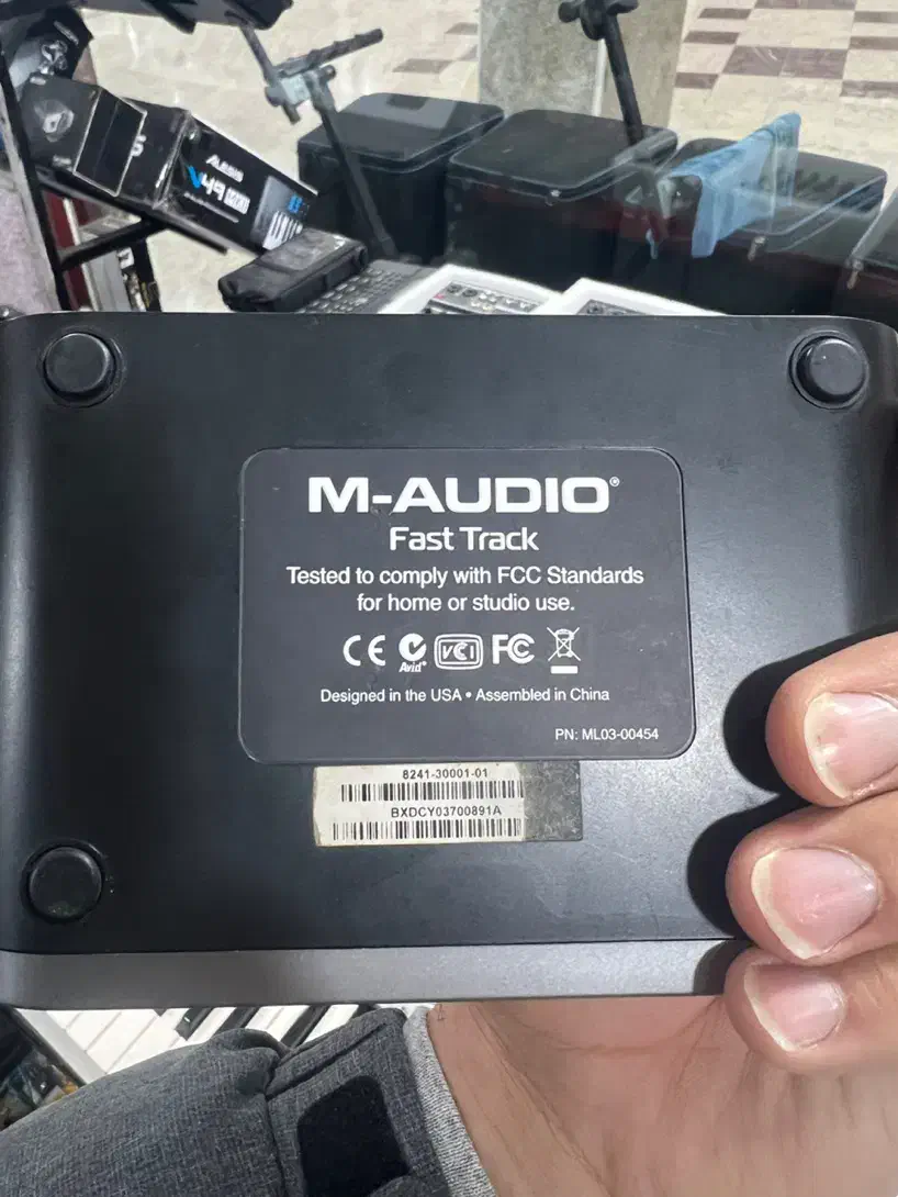 کارت صدا (M-AUDIO (FAST TRACK|آلات موسیقی|سنندج, |دیوار