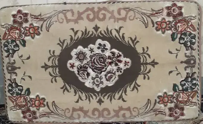 پشتی ابری|مبلمان خانگی و میز عسلی|مرودشت, ابوذر جنوبی|دیوار