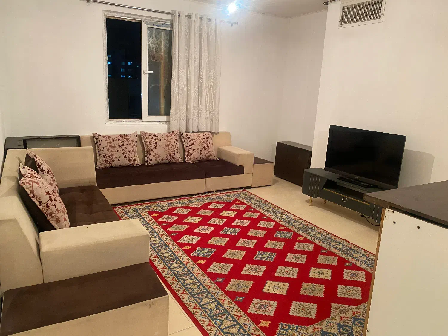 اجاره منزل مبله سوییت خونه اپارتمان خانه مبله|اجارهٔ کوتاه‌مدت آپارتمان و سوئیت|صدرا-فارس, فاز ۱|دیوار