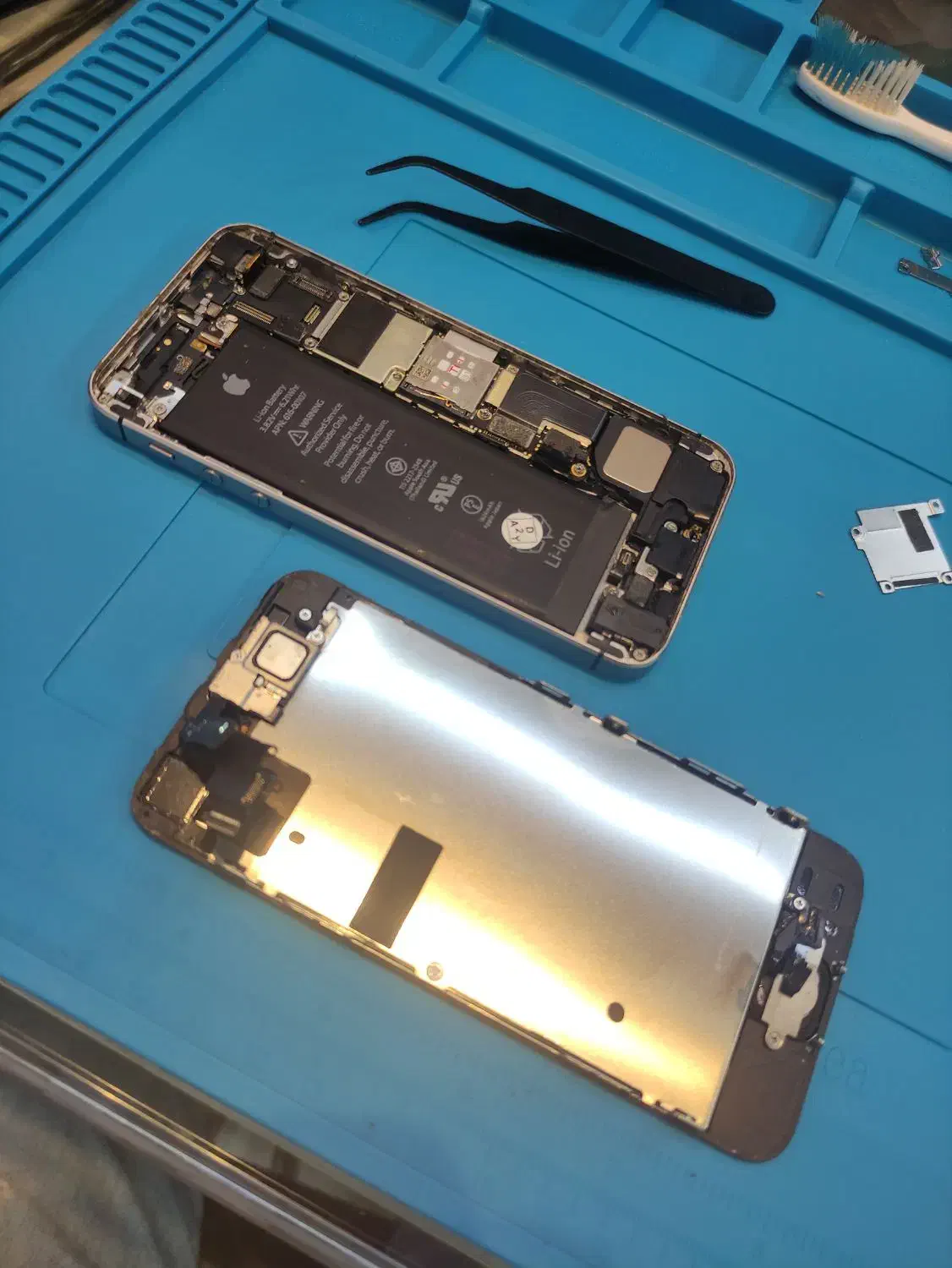 خرید و تعمیر تخصصی اندروید و آیفون|خدمات رایانهای و موبایل|لاهیجان, قیام|دیوار