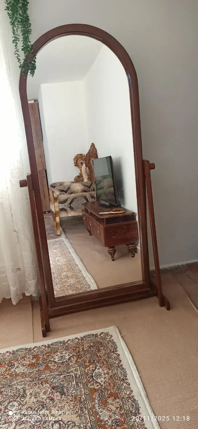 آینه قدی چوبی|آینه|نظرآباد, احمد آباد|دیوار