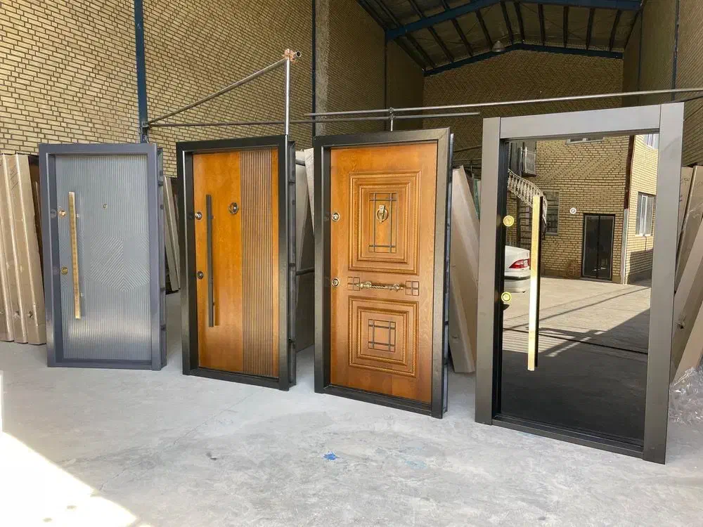 فروش درب ضد سرقت و داخلی|خدمات پیشه و مهارت|نهاوند, |دیوار