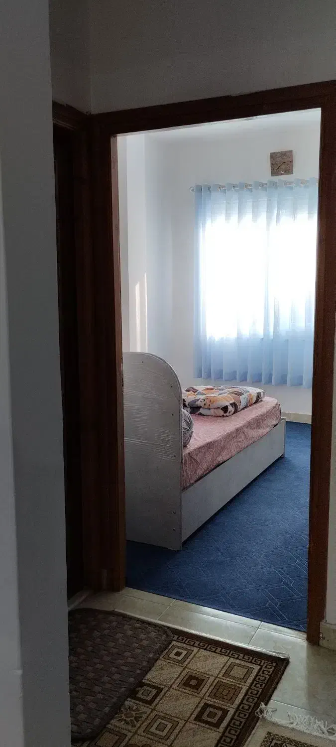 اجاره آپارتمان۷۰متری طبقه اول لاهیجان کوی زمانی|اجارهٔ کوتاهمدت آپارتمان و سوئیت|لاهیجان, کوی زمانی|دیوار