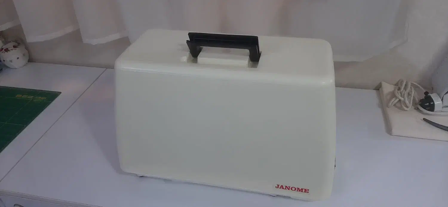 چرخ خیاطی ژانومه ۸۰۲|چرخ خیاطی و ریسندگی|خمینی‌شهر, |دیوار